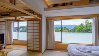 ツイン ルーム & 和室（畳）禁煙 56㎡