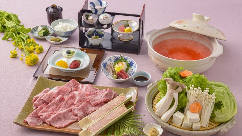 旅館のお食事処