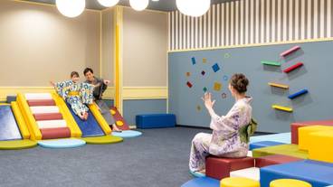 子供用の遊び場 - 屋内 / 6