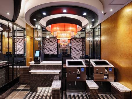 アパホテル 新宿 歌舞伎町中央 / 3