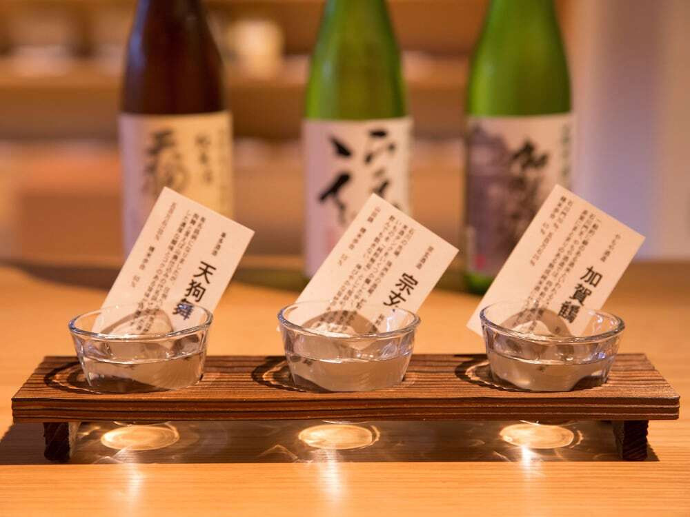 ラウンジ／日本酒バー②