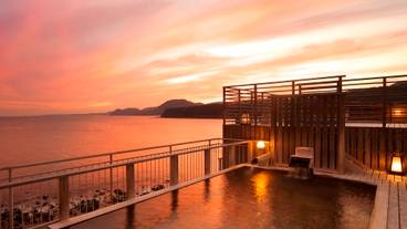 本館最上階の露天風呂 / 7