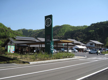「とおわ食堂」 外観 56127818 道の駅四万十とおわの外観です