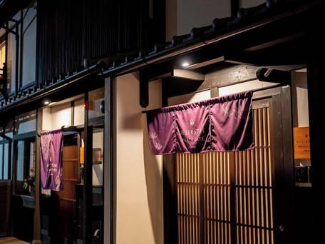 RESI STAY PALACE GATE / 2