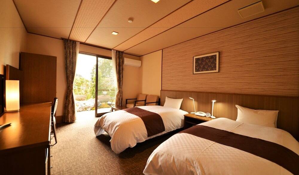 洋室 藤の間 / 5