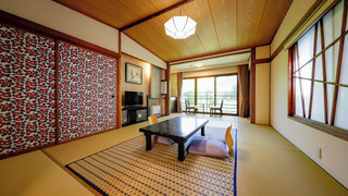 和室　共用バスルーム