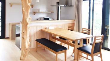 客室内のダイニングエリア / 26