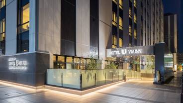 施設の入り口 / 12