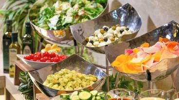 朝食ビュッフェ / 13