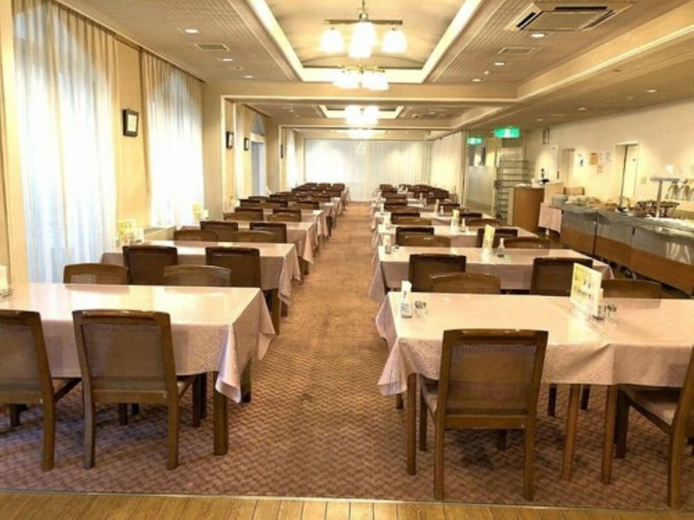 レストラン