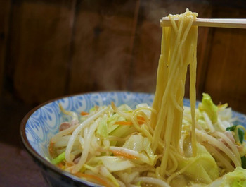 「ラーメン本気」 料理 71448234 麺リフト