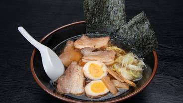 食事・飲み物 / 4