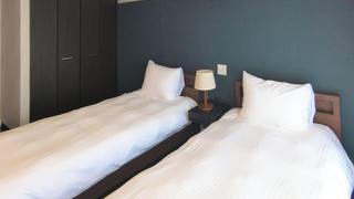 エコノミー ツインルーム シングルベッド 2 台 禁煙