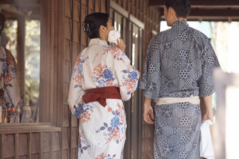 Men and women enjoying a onsen trip