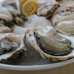 名古屋で牡蠣が1年中食べられる「オイスタールーム」で至福のマリアージュ♪