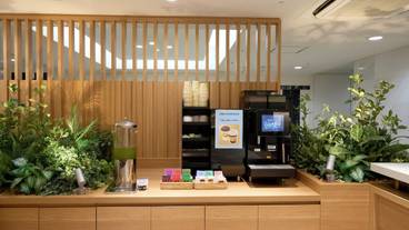 ロビーラウンジ / 5