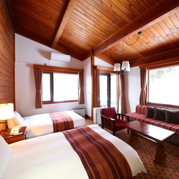 雰囲気抜群。風格のある別荘のような高原リゾート3403728