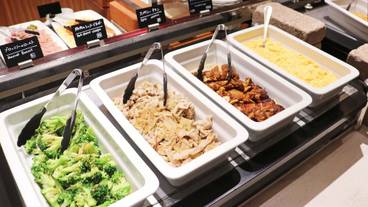 朝食ビュッフェ / 2