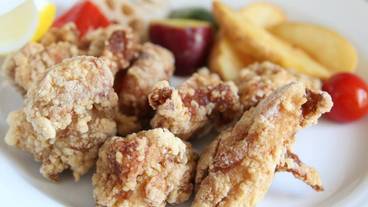 食事・飲み物 / 8