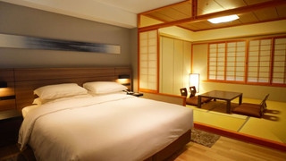 ルーム オーシャンビュー (Japanese Western, 1 King or 2 Twin)