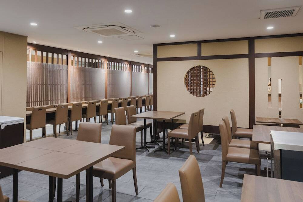 レストラン