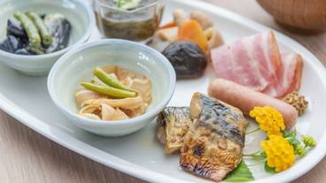 食事・飲み物 / 15