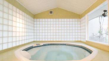 屋内スパ浴槽 / 6