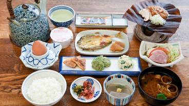 食事・飲み物 / 1