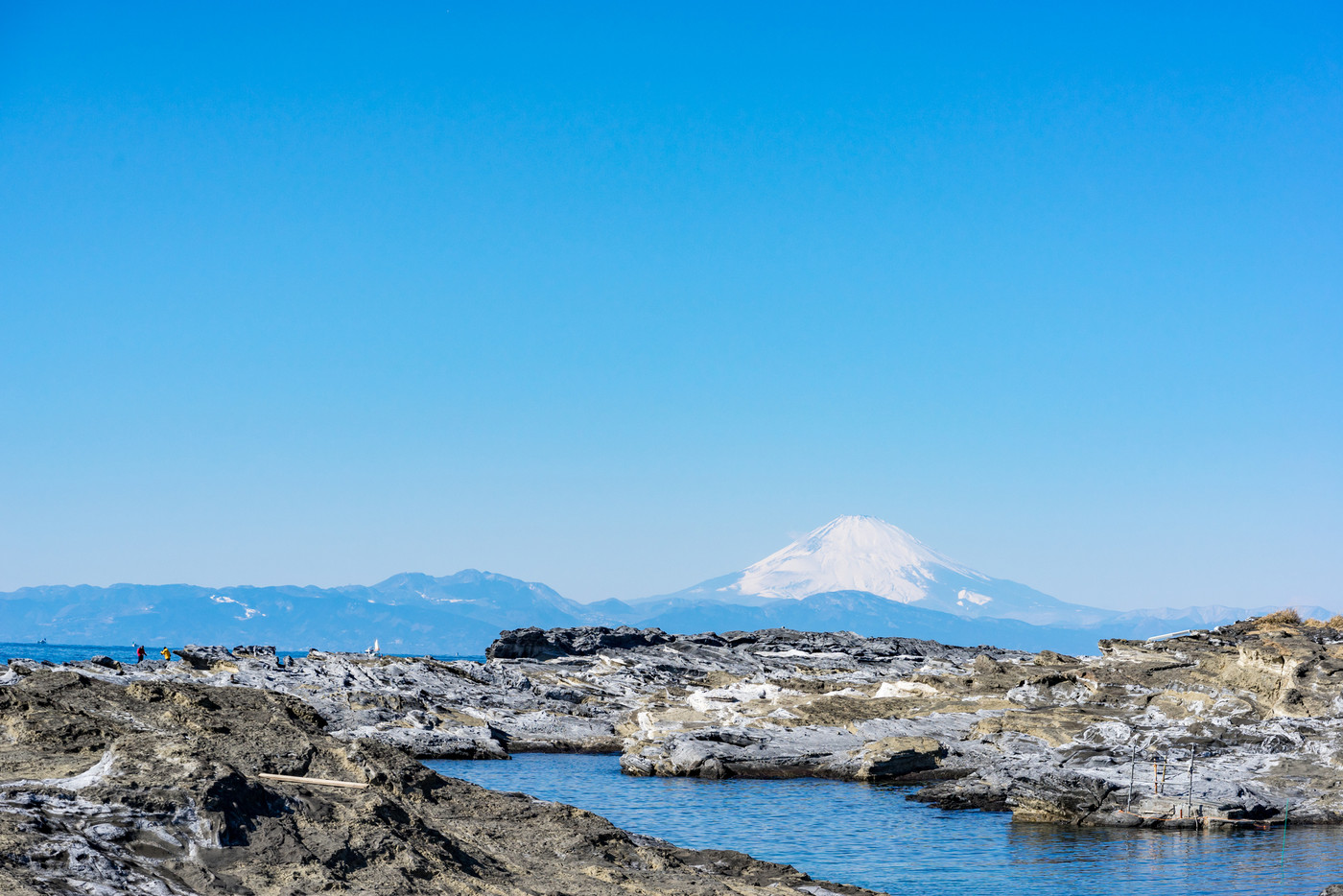 【神奈川県】快晴の中の富士山