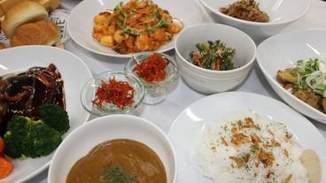 朝食ビュッフェ / 8