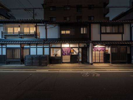 RESI STAY PALACE GATE / 1