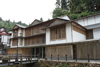 おすすめ旅館②「旅館藤屋」隈研吾氏設計の洗練されたおしゃれ旅館3842846