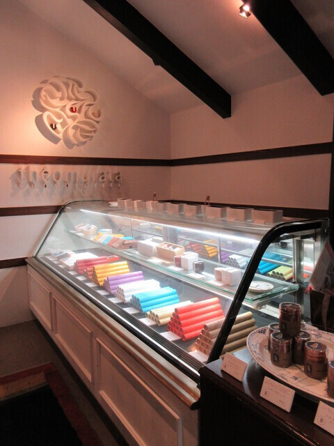 テオムラタ ショコラティエ