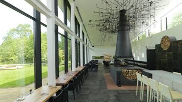 レストラン(春夏) / 11