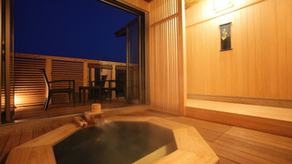 数奇屋風客室　「白雲」〜ダブル〜 【檜風呂】(チェックイン18時まで)