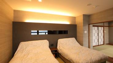 半露天風呂付 たたみツインルーム 寝室 / 13