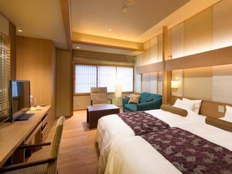 三谷温泉 ホテル明山荘 / 2