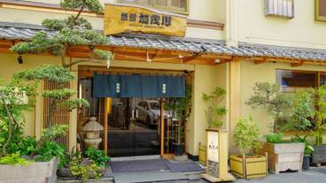 施設の正面 / 3