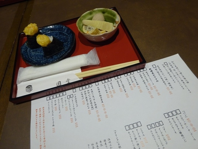朝食は天ぷらバフェ