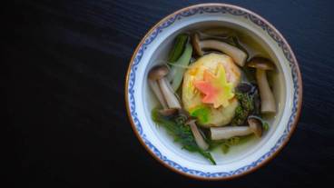 旅館のお食事処 / 10