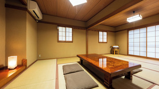 和室8畳（大人4名様限定）