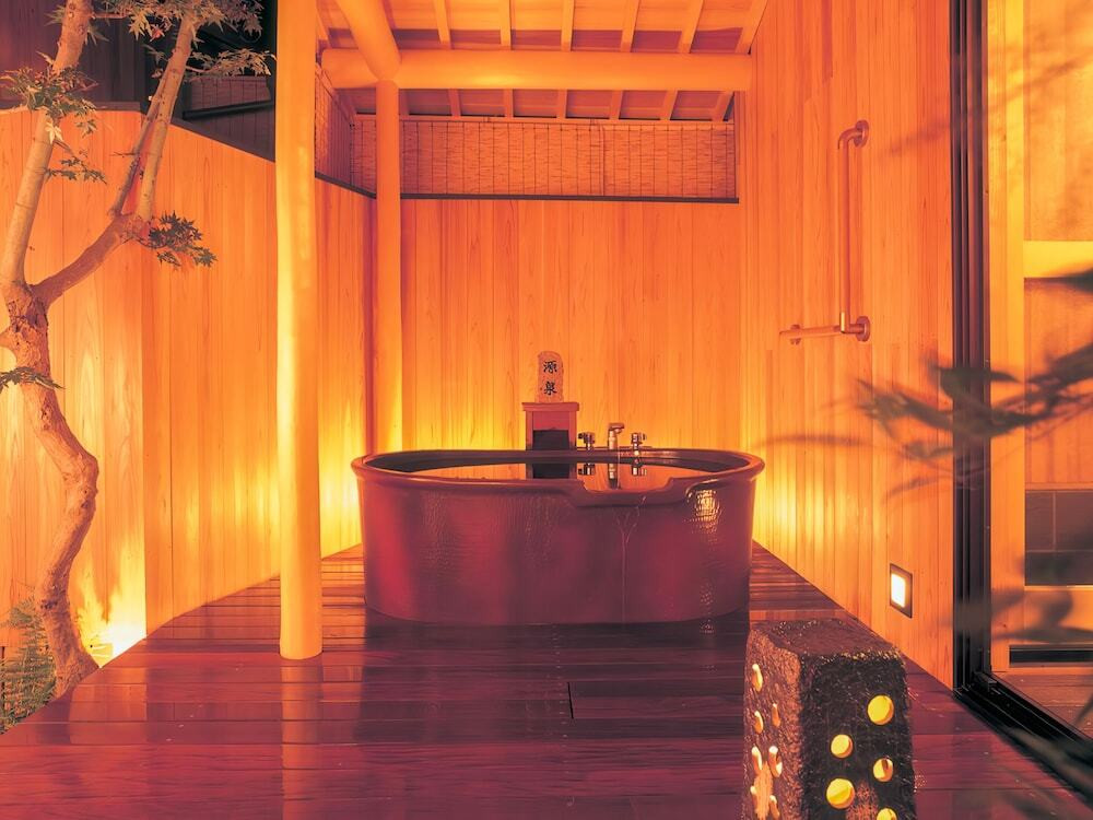 庭園付き離れで大人旅♪創業100年以上の老舗旅館で上質な時間を4008570