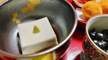 食事・飲み物 / 3