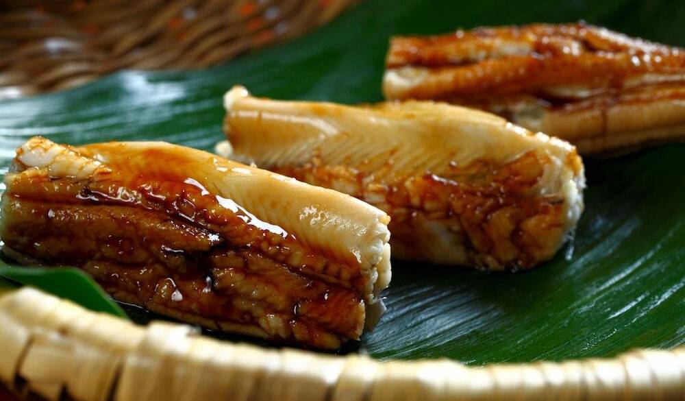 日本料理の真髄を知る
伊豆の恵みを部屋食で / 1