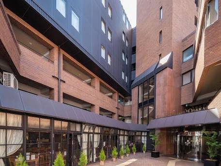 アンピールホテル大阪（旧：山西福祉記念会館） / 2