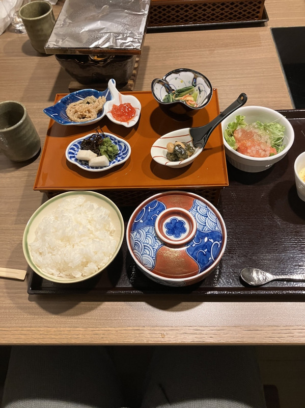 朝食