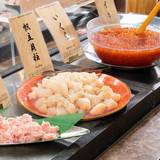 8種類の海鮮ネタは日替わり提供 / 2