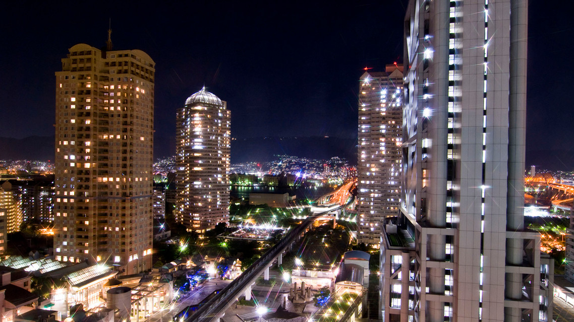 ホテル周辺の夜景
