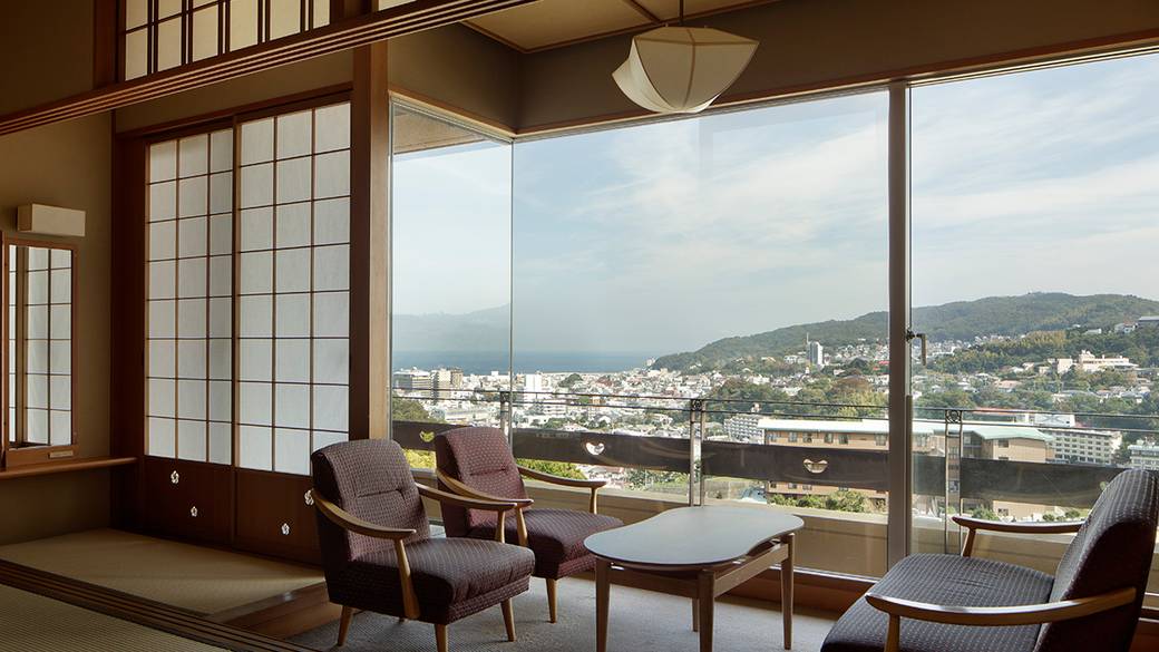 伊豆の海山を望む
心落ち着くお部屋 / 1