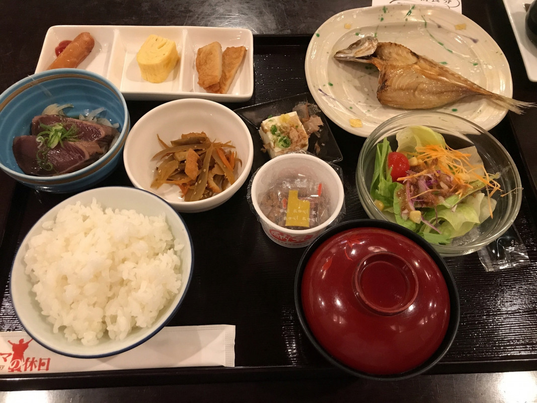 朝から食べ過ぎ?!